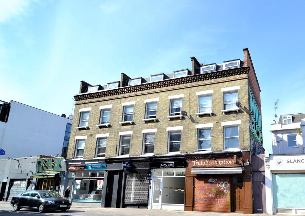 Chalk Farm Road, London 1 bed apartment £1,300 pcm (£300 pw)