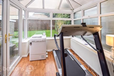 4 Gaunt Close, Bramley, Rotherham, S66 3YH