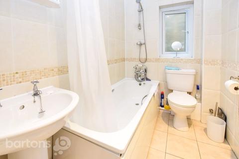4 Gaunt Close, Bramley, Rotherham, S66 3YH
