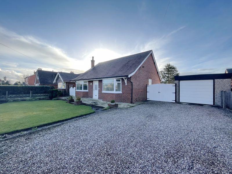 Hesketh Lane, Tarleton 2 bed detached bungalow £270,000
