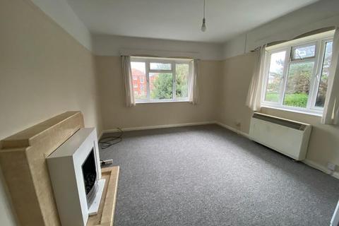 3 bedroom flat to rent, Downview Road, Worthing, West Sussex, BN11 4QL