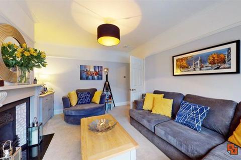 57 Croft Avenue, West Wickham, BR4 0QH