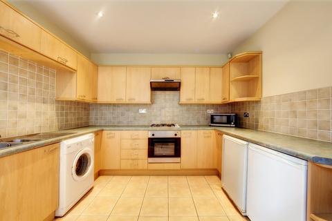 2 bedroom flat to rent, Grosvenor Place, Jesmond, Newcastle upon Tyne