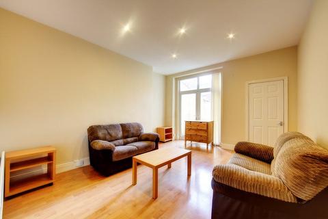 2 bedroom flat to rent, Grosvenor Place, Jesmond, Newcastle upon Tyne