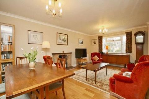 4 bedroom detached house to rent, Moorlands Close, Brockenhurst