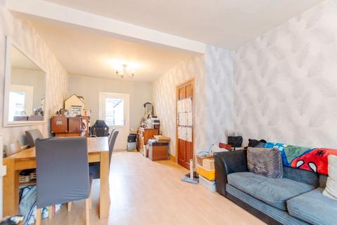 32 Beulah Road, Sutton, SM1 2QQ