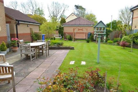 63 Cheyne Garth, Hornsea, HU18 1BF