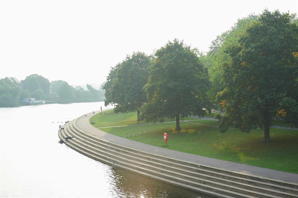 Embankment