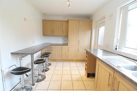 123 Benedict Road, Hull, HU4 7DR