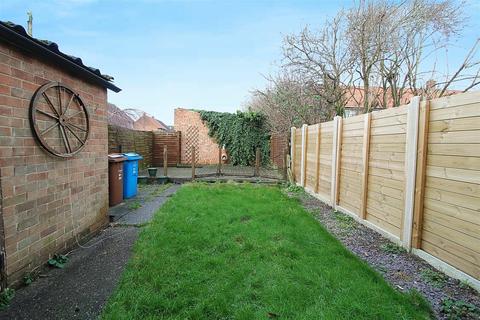 123 Benedict Road, Hull, HU4 7DR