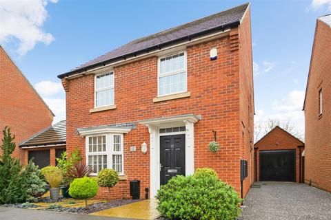 12 Bridger Close, Felpham, Bognor Regis, PO22 8FT