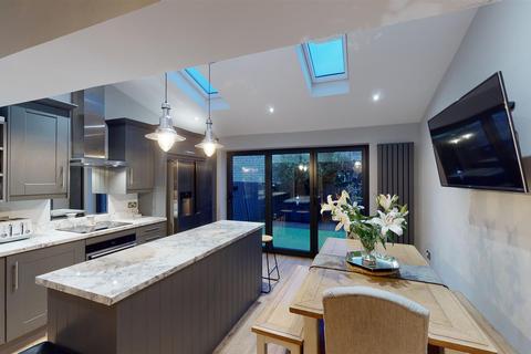 71 Forge Lane, Oughtibridge, Sheffield, S35 0GG