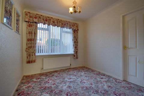 8 Burnside, East Boldon, NE36 0LS