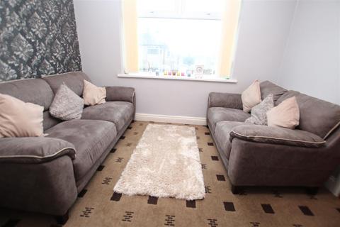 47 Leafield Avenue, Bradford, BD2 3SE