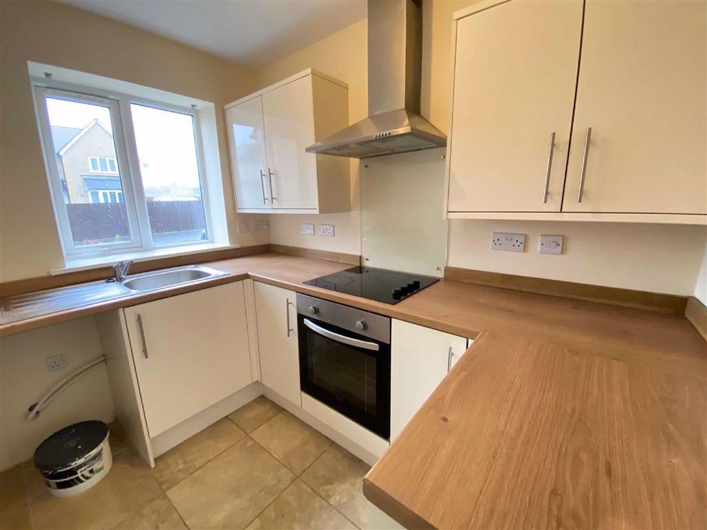 Elm Grove, Hirwaun, Aberdare, Mid... 3 bed semidetached house £129,995
