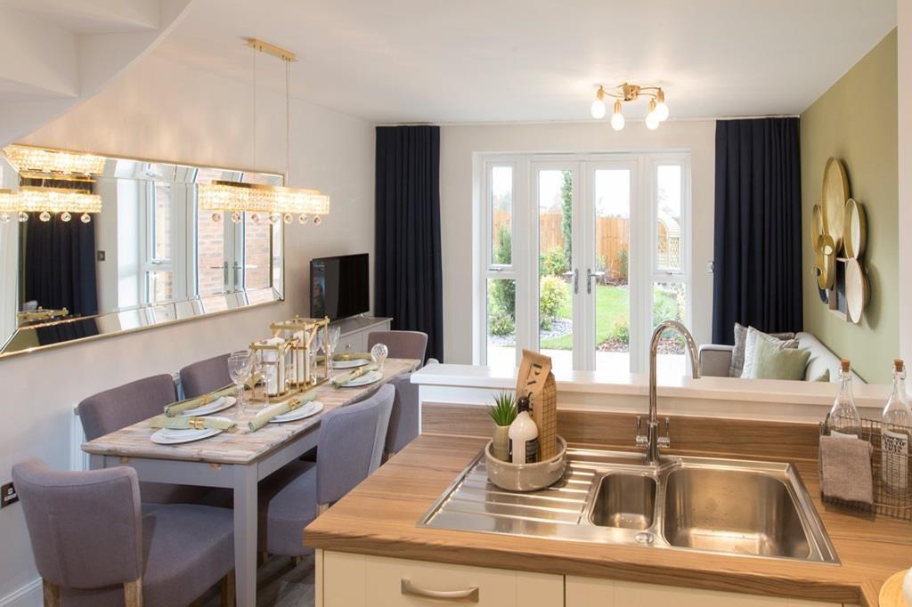 Kitchen/diner/lounge