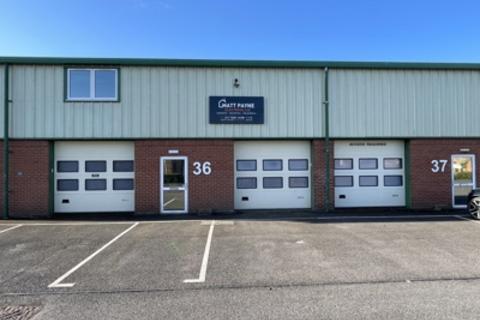 Industrial unit to rent, Unit 36, Glenmore Business Park, Telford Road, Churchfields, Salisbury, SP2 7GL