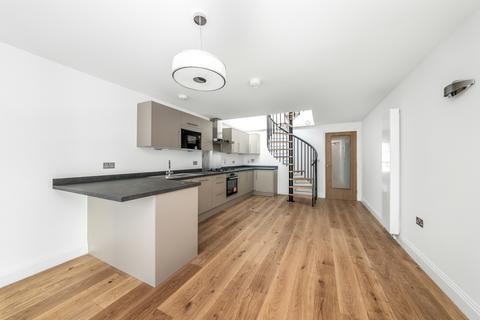 3 bedroom apartment to rent, Meridian Point, Creek Road, London, SE8