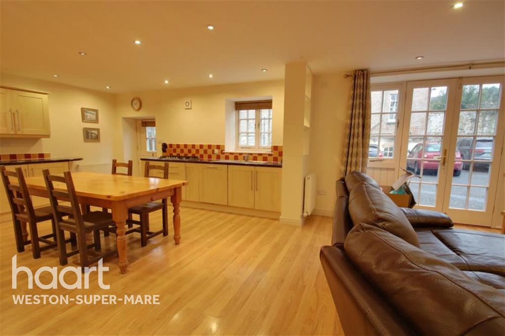 Wolvershill Road, BS29 2 bed detached house £800 pcm (£185 pw)