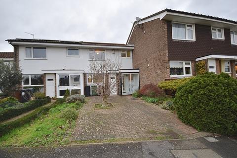 4 Village Close, London, E4 9HT