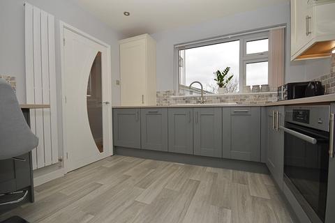 4 Village Close, London, E4 9HT