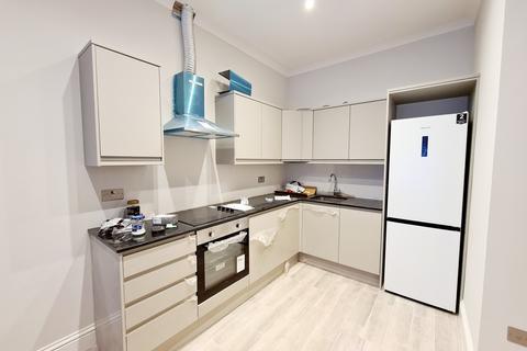 1 bedroom apartment to rent, Archway Road, Highgate, N6