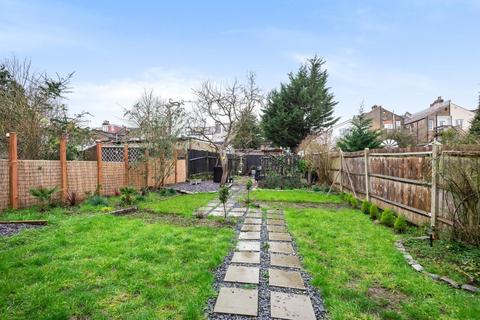 80 Moore Road, London, SE19 3RA