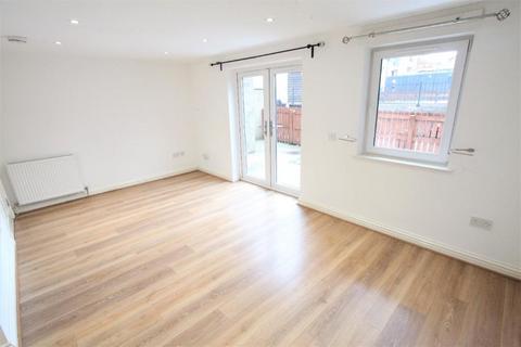 2 bedroom flat to rent, Newtoft Street, Gilmerton, Edinburgh, EH17