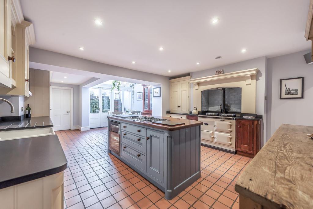Family Kitchen
