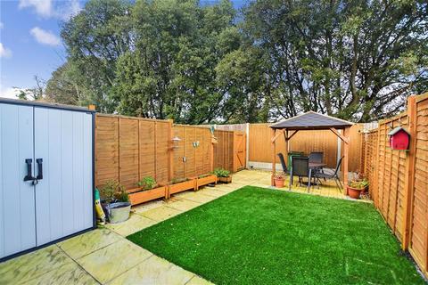 20 Kings Way, Folkestone, CT19 5UX