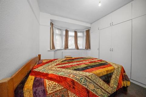 112 Allenby Road, Southall, UB1 2HJ