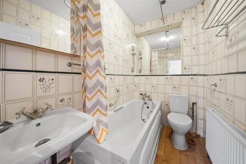 112 Allenby Road, Southall, UB1 2HJ