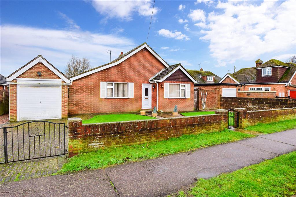 St. Nicholas Road, Littlestone, New Romney, Kent 2 bed detached bungalow £340,000