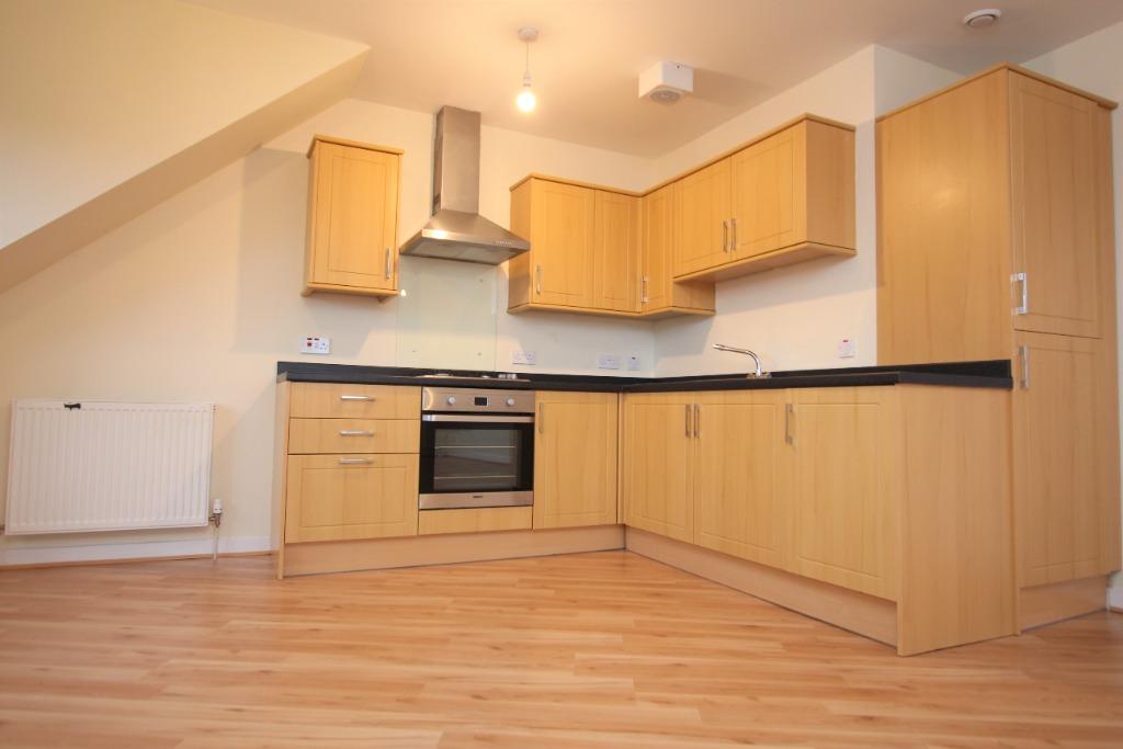 Toll Road, Kincardine, FK10 2 bed flat £525 pcm (£121 pw)