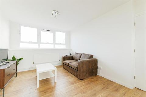103 Beaumont Road, London, SW19 6TH