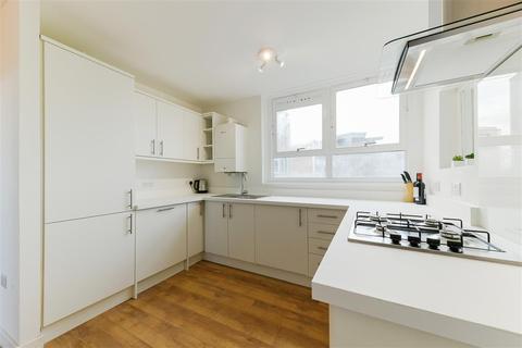 103 Beaumont Road, London, SW19 6TH