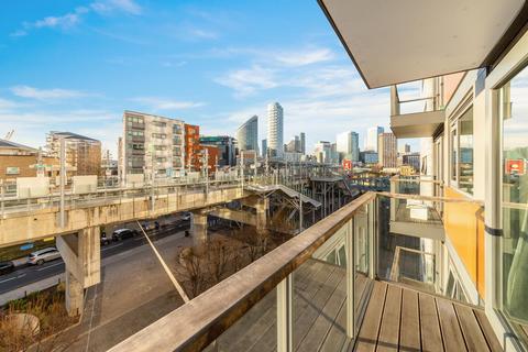 2 bedroom apartment to rent, Elektron Tower, Blackwall,  London, E14