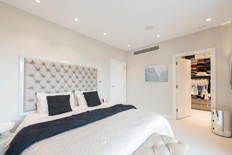 2 Devonshire Place, London, NW2 2HX