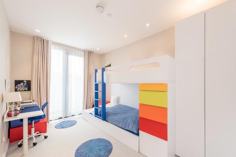2 Devonshire Place, London, NW2 2HX