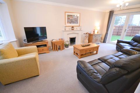 5 Buckthorn Road, Dunmow, CM6 1HZ