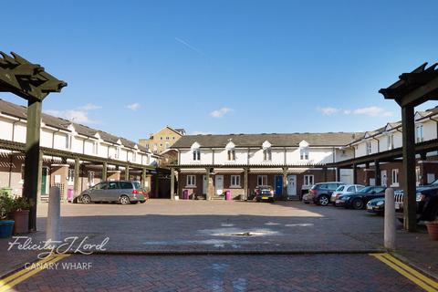 15 Blyth Close, London, E14 3DU