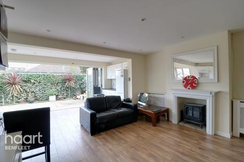 30 Albert Road, Benfleet, SS7 4DJ