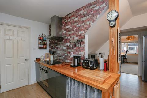 8 Forth Park, Stirling, FK9 5NT