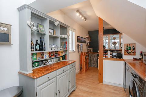 8 Forth Park, Stirling, FK9 5NT