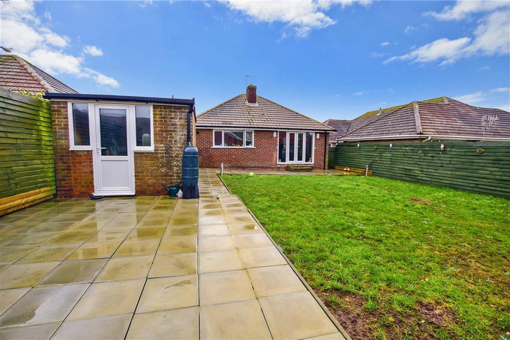 Arundel Road, Peacehaven, East Sussex 2 bed detached bungalow £335,000