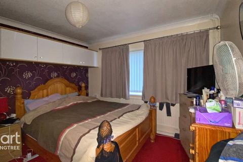 2 Glebe Close, Wix, Manningtree, CO11 2SD