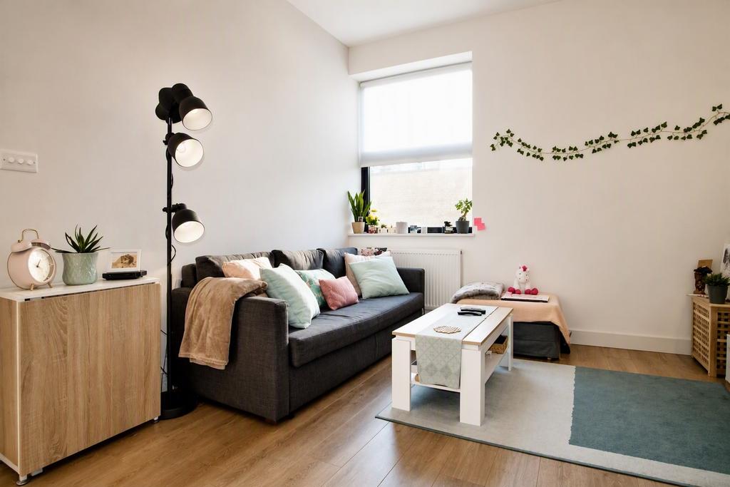 Apartment in London - View 2