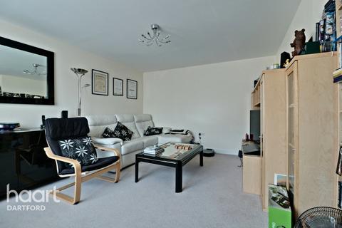 10 Rainbow Road, Erith, DA8 2ED
