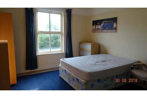 1 bedroom in a house share to rent - Ninian Road, Roath, Cardiff