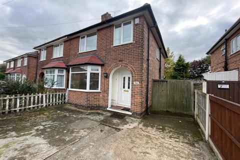 3 bedroom semi-detached house to rent, Ashfield Avenue, Beeston, NG9 1PY